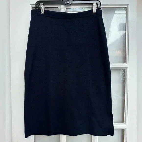 Bill Blass Classic Dark Navy Silk Knit Blend Pencil Stretchy Skirt Size Medium M - Picture 3 of 7